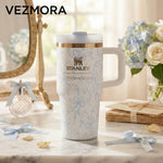 VEZmora Stanley x LoveShackFancy Insulated Stainless Steel Quencher H2.0 FlowState 20oz Tumbler, White & Blue Bows Floral