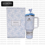 VEZmora Stanley x LoveShackFancy Insulated Stainless Steel Quencher H2.0 FlowState Tumbler with Straw and Gift Box, Blue Bows