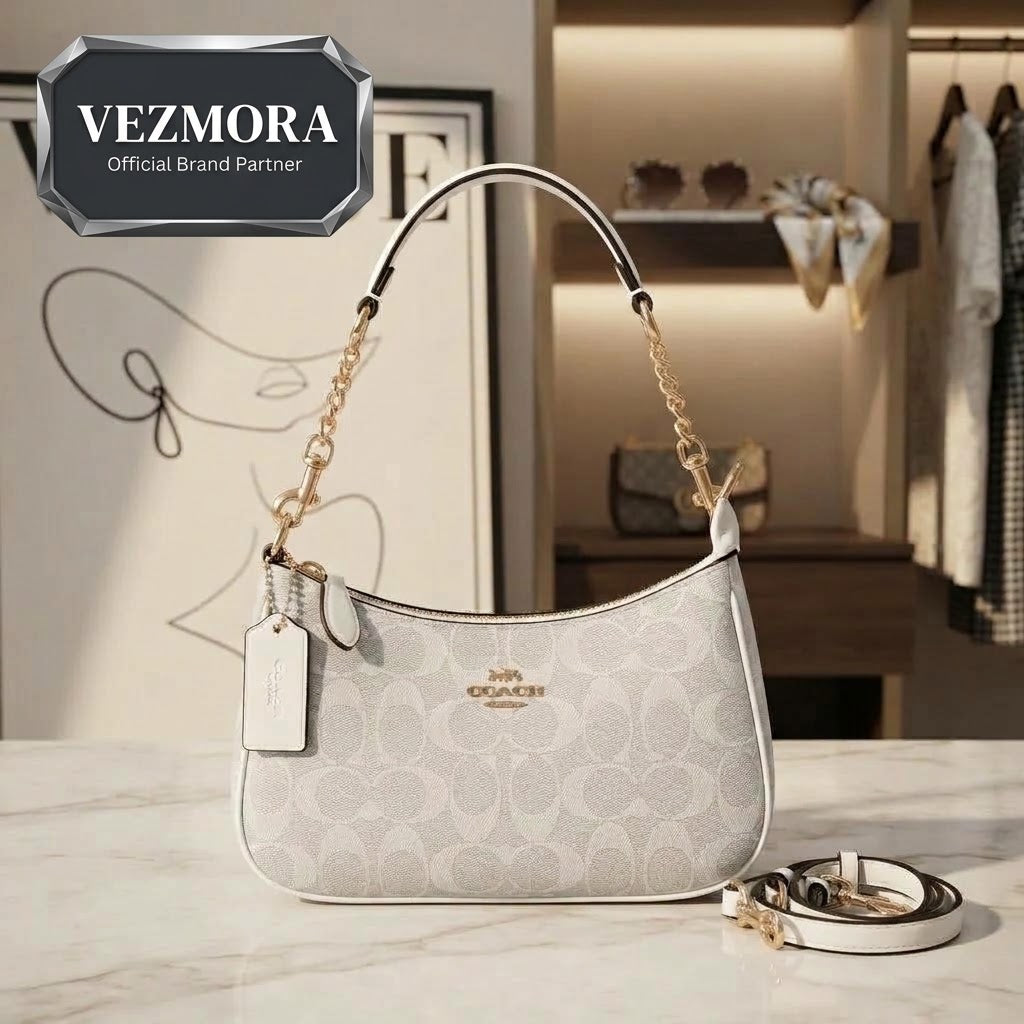 Vezmora Coach Signature White Jacquard Chain Shoulder Bag